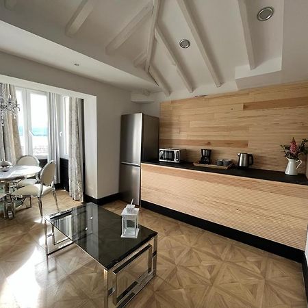 Hotel Royal Suite Сантандер Екстериор снимка