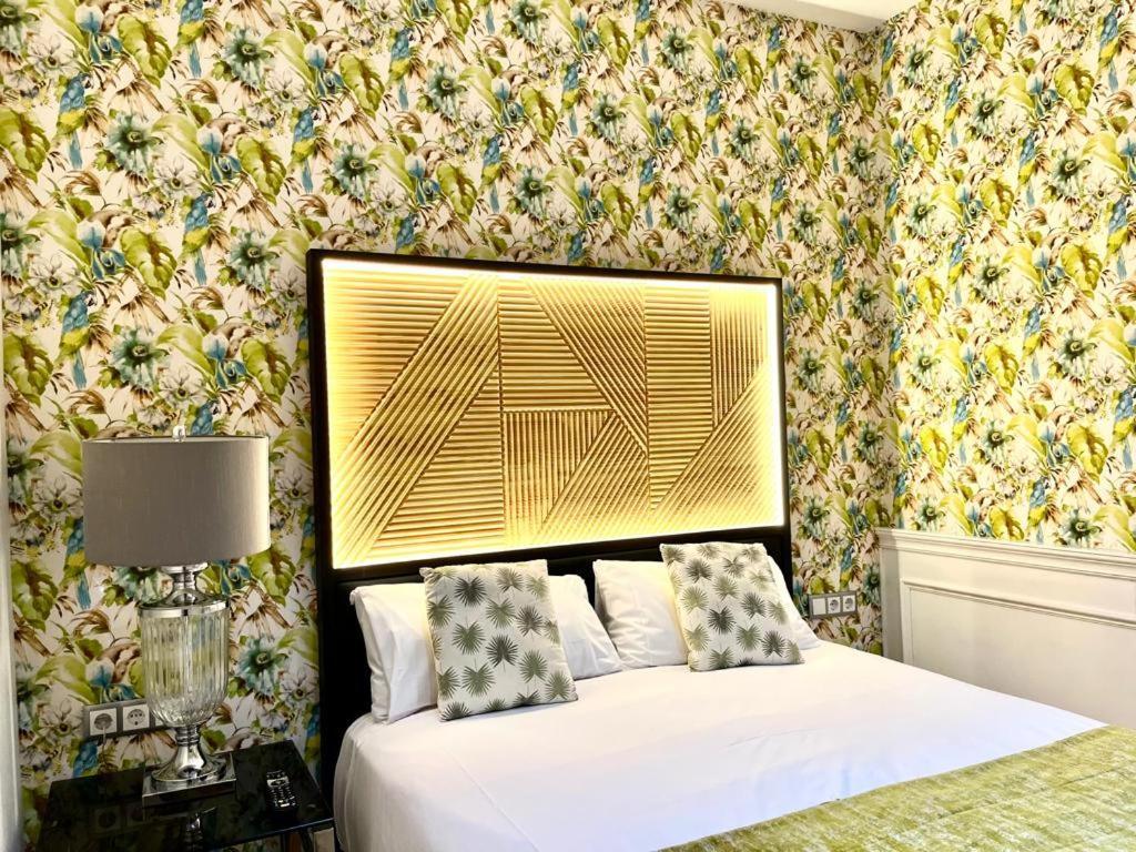 Hotel Royal Suite Сантандер Екстериор снимка