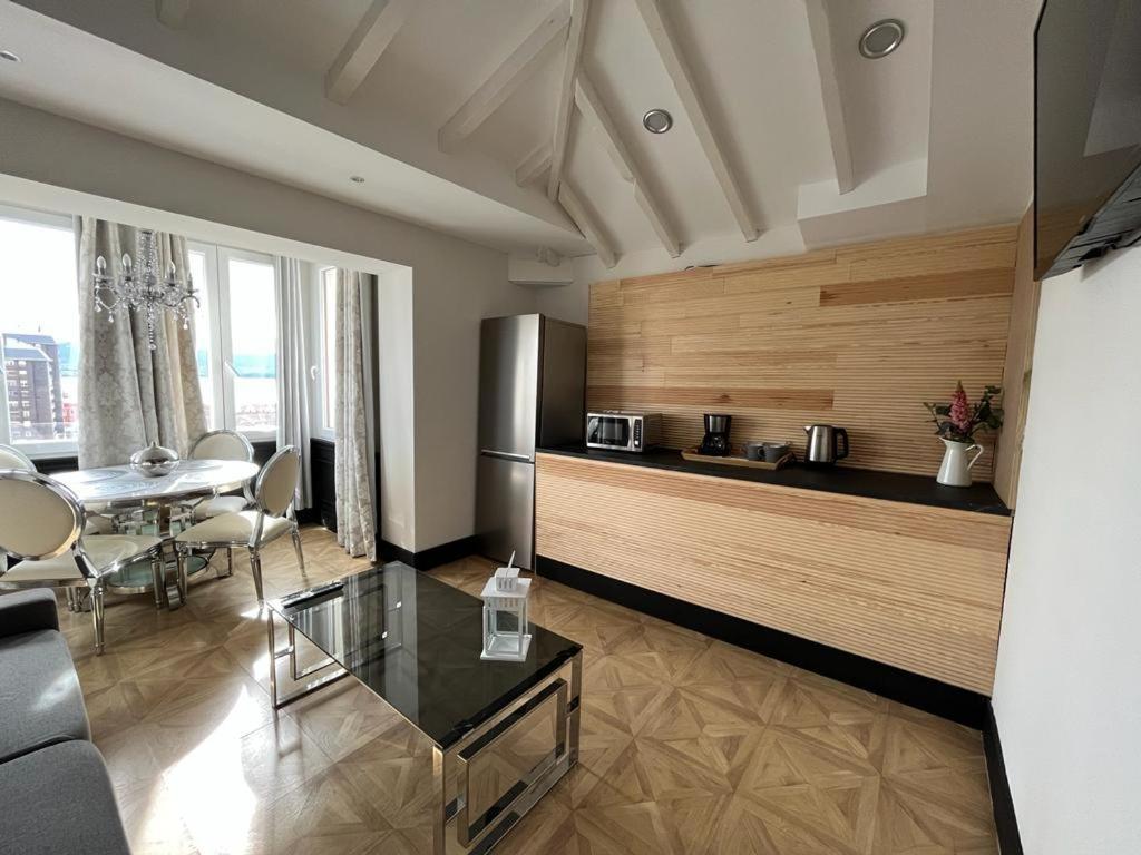 Hotel Royal Suite Сантандер Екстериор снимка